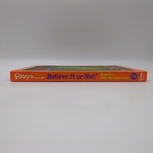 2006 Ripleys Believe It Or Not Expect The Unexpected HC Book Worlds Weird Facts - Picture 5 of 5